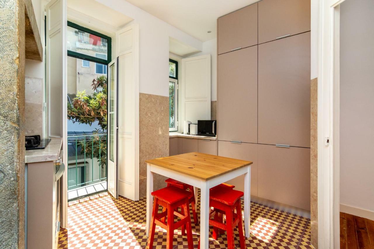 Whome | Mouraria Deluxe Apartamento