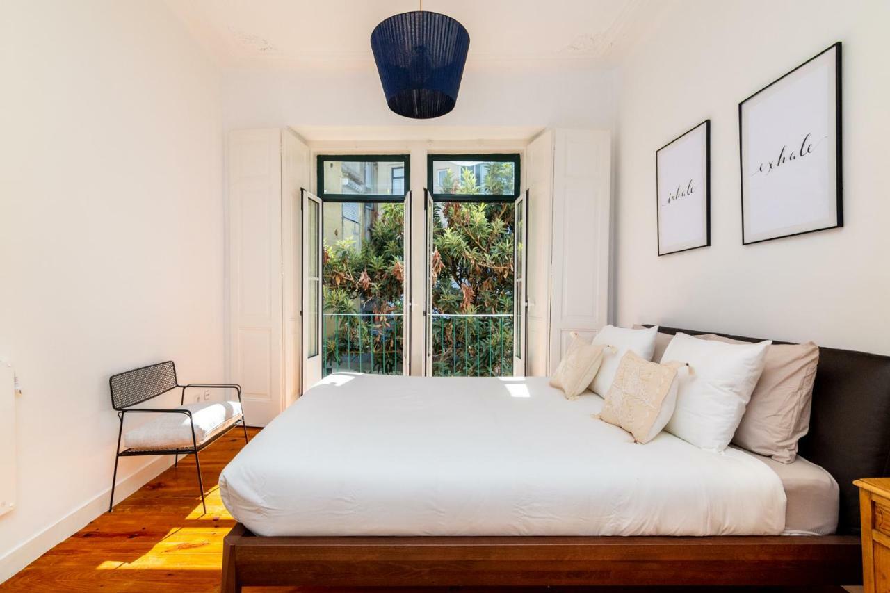 Whome | Mouraria Deluxe Apartamento Lisboa